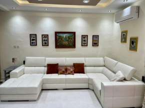 Sunrise Apt near beach WIFI SmartTV 60 Netflix